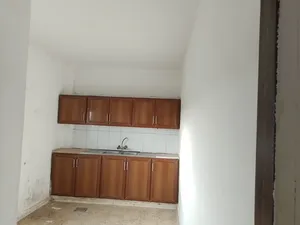 100 m2 3 Bedrooms Apartments for Rent in Madaba Juraynah