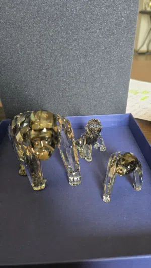 Svarowski crist.gorillas ,Happy Duck Svarowski ,winnie de pooh Swarowski