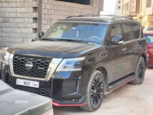 2017 QX80 بلاتنيوم مكياج باترول نيسمو 2024