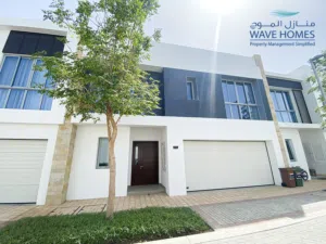 Beautiful 3BR Family Villa in Vibrant Ghadeer District