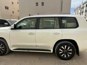 land cruiser 2018 for sale