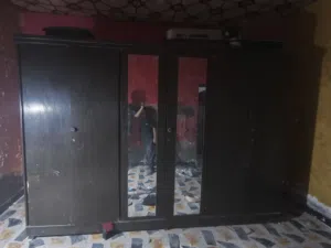 كنتور 6 بيبان للبيع مسخدم