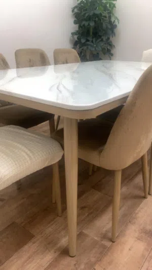 طاولة طعام 8 كراسي