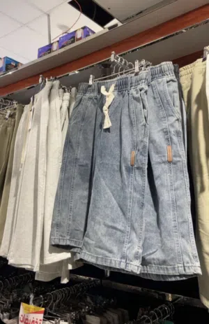 شورتات جنز جديدة