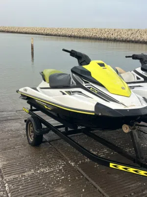 3 جتسكي ياماها 1050cc