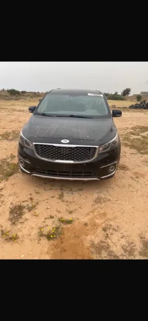 Used Kia Sedona in Benghazi