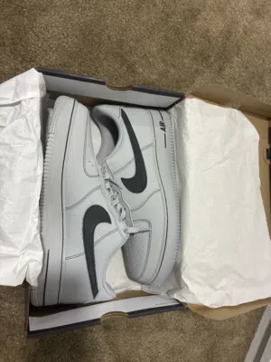 Grey air force 1 ( BRAND NEW )