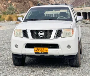Used Nissan Pathfinder in Muscat