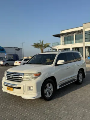 Toyota Land Cruiser GXR 2014
