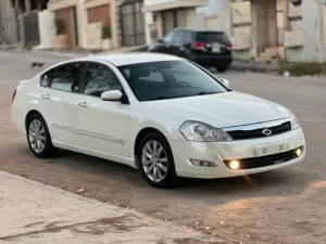 Used Samsung SM5 in Tripoli