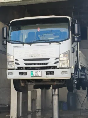 Used Isuzu Other in Amman