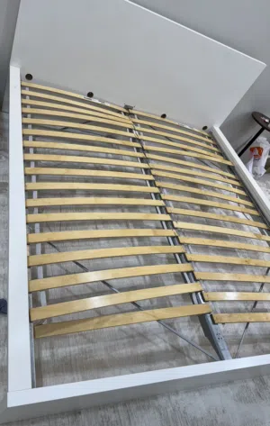 IKEA bed frame سرير