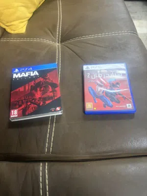 سيدي سبايدرمان 2 النسخة العربية مستعمل فقط مرة واحدة شبه جديد وسيدي مافيا 3 اجزاء شبه جديد