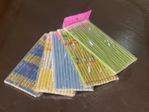 بضاعة مكتبة للبيع بالجملة