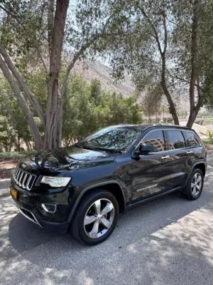 Used Jeep Grand Cherokee in Muscat