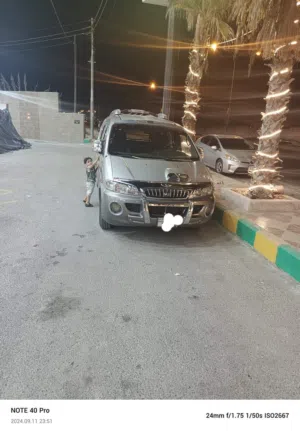 باص هونداي ستاركس 2002 بحالة ممتازة