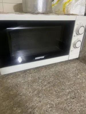 Emjoi power 30+ Liters Microwave in Northern Governorate