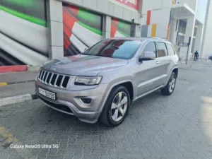 جيب جراند شيروكي limited 4x4 v8 5.7 hemi