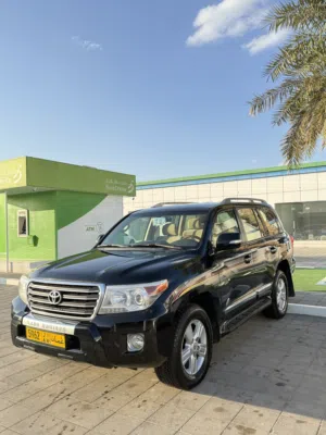 Used Toyota Land Cruiser in Al Sharqiya