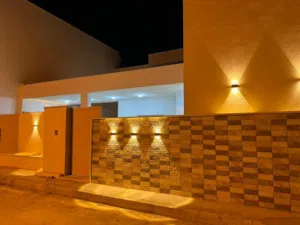 فيلا ارضيه و شقه مفصوله في عين زاره الدبلوماسي