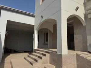 650 m2 5 Bedrooms Villa for Sale in Muscat Al Khoud