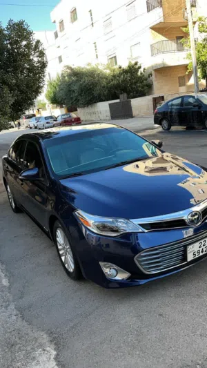 Used Toyota Avalon in Amman