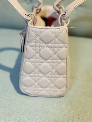 شنطه يد كريستيان ديوور