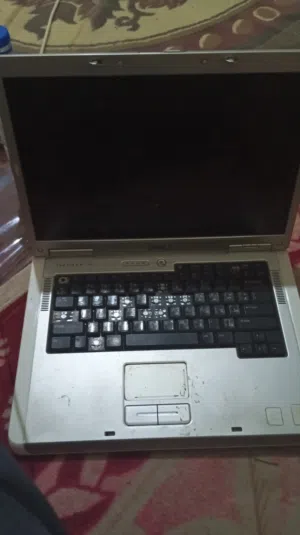 Windows Dell for sale in Sana'a