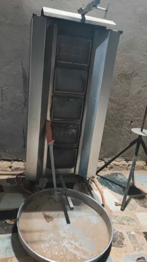 مكينه بطاطا مكينه شاورما لليبع مع بعضهم
