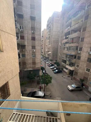 السيوف شماعه المربع الذهبي