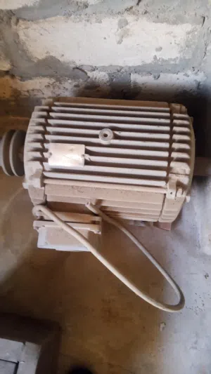 محرك مكينة قص
