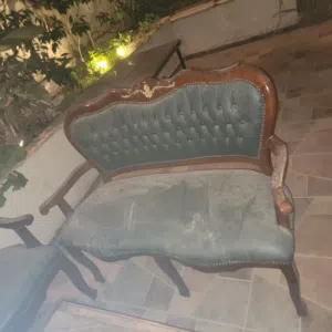كنبتين  جديد مرتبين ونظاف