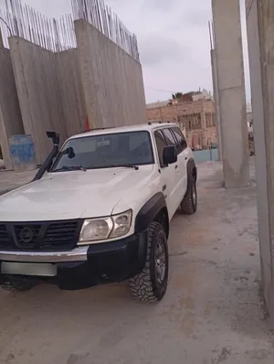 used-nissan-patrol-in-hebron