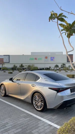 لكزس اي اس 350 خليجية بهوان  للبيع 2021