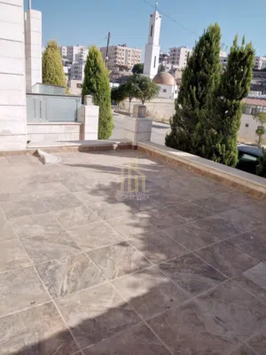 172 m2 3 Bedrooms Apartments for Sale in Amman Daheit Al Rasheed