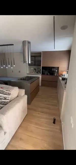 ‏٣ غرف نوم ‏.‏ ٣ حمّامات ‏.‏ 170 م٢‏1