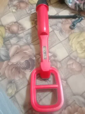 جهاز كشف المعادن