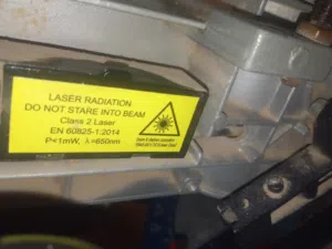 ماكينه  قص الخشب والالمنيوم