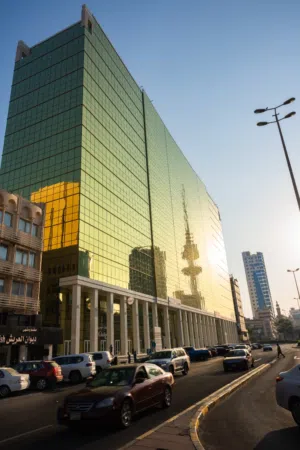 مكاتب اداريه ومحلات تجاريه للايجار