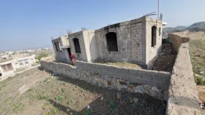 1 m2 More than 6 bedrooms Villa for Sale in Taiz Al-Ta'iziyah Directorate