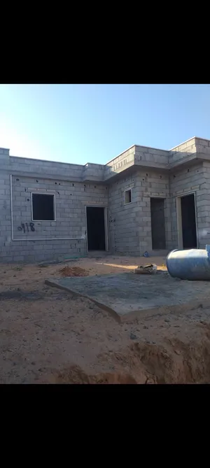 135 m2 2 Bedrooms Townhouse for Sale in Sirte Hay Al-700