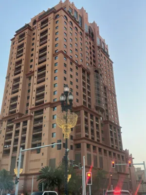 برج للبيع اللولوه قطر