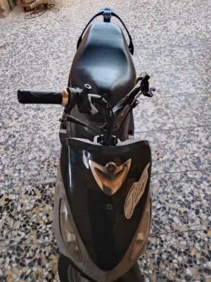 ماكس غجمه البيع دراجه دكه سلف نضيفه ومرتبه مبدل بيها بس ولفات لا اكثر الدراجه مطلوب بيها 450وبيها مج