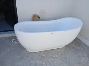 بانيو نظيف