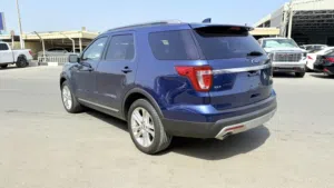 Ford Explorer V6 4/4