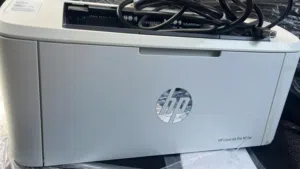 طابعة hp جديدة تعتبر مستخدمه حوالي تلات مرات فقط بسعر مستعملة قابل للنقاش