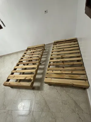 2سرير لي بيع زوز بي 200