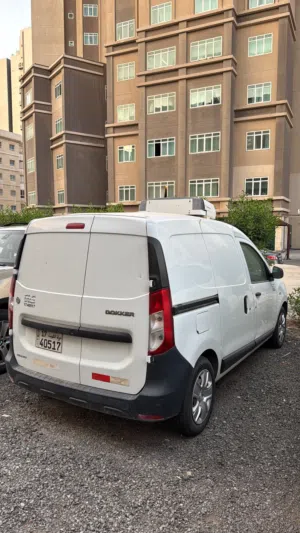 رينو دوكر ثلاجة 2019
