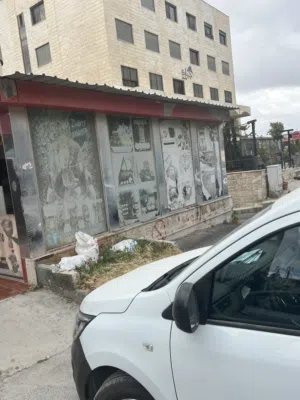 محل للإيجار بخلو
