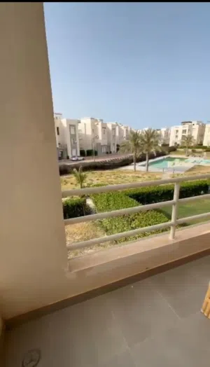 من مالك. بأقوى لوكيشن في الساحل الشمالي - شاليه لقطة في قرية أمواج Amwaj